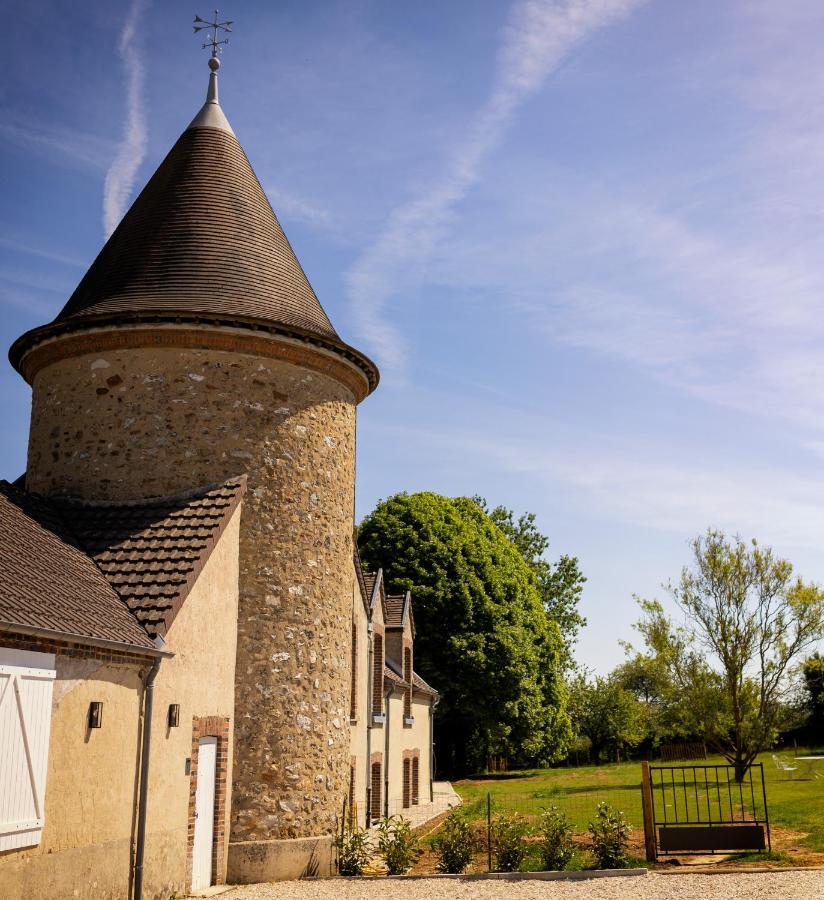 Le Petit Chateau Baye  Exteriör bild