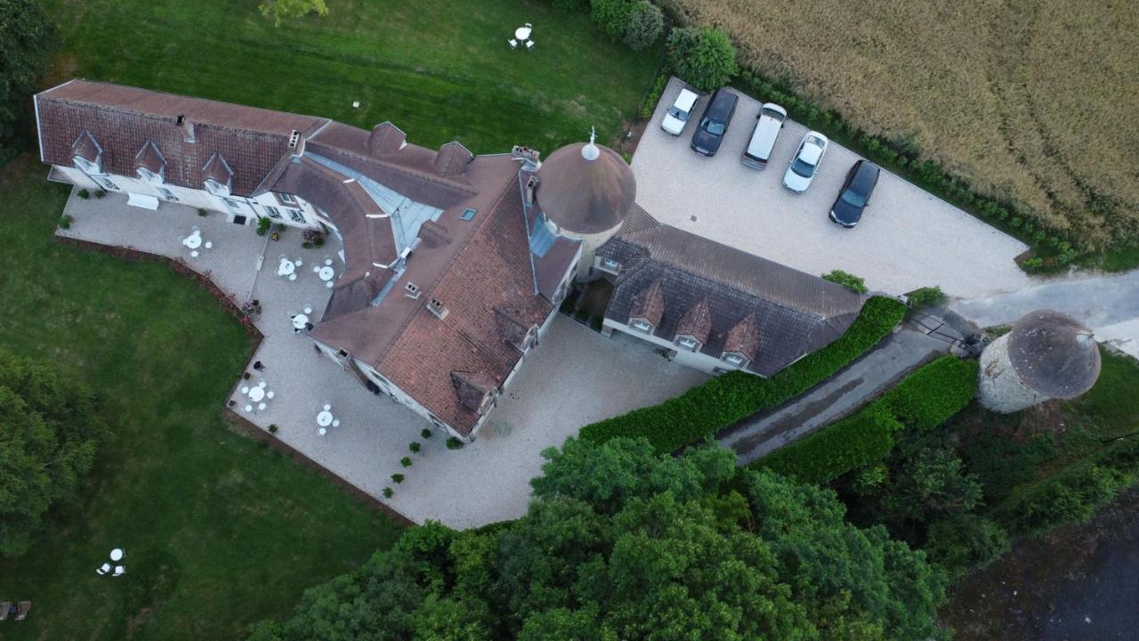 Le Petit Chateau Baye  Exteriör bild