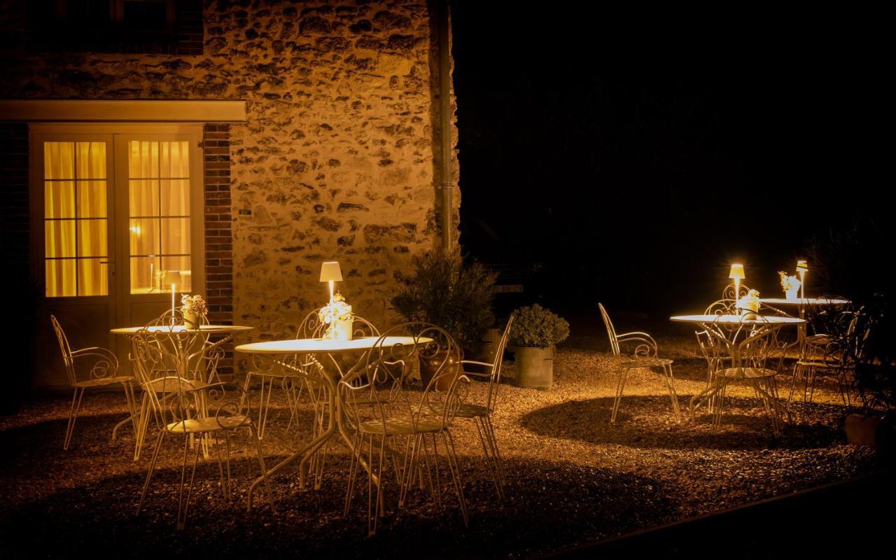 Le Petit Chateau Baye  Exteriör bild